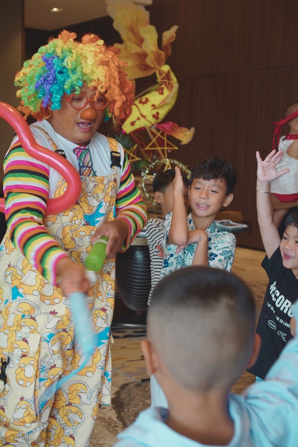 Balloon Twisting with Clown